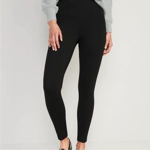 NWOT Old Navy Black Stevie Skinny Ankle Pants